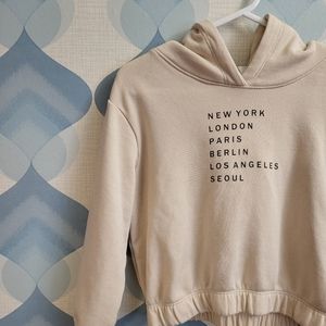Unique Neutral H&M Hoodie